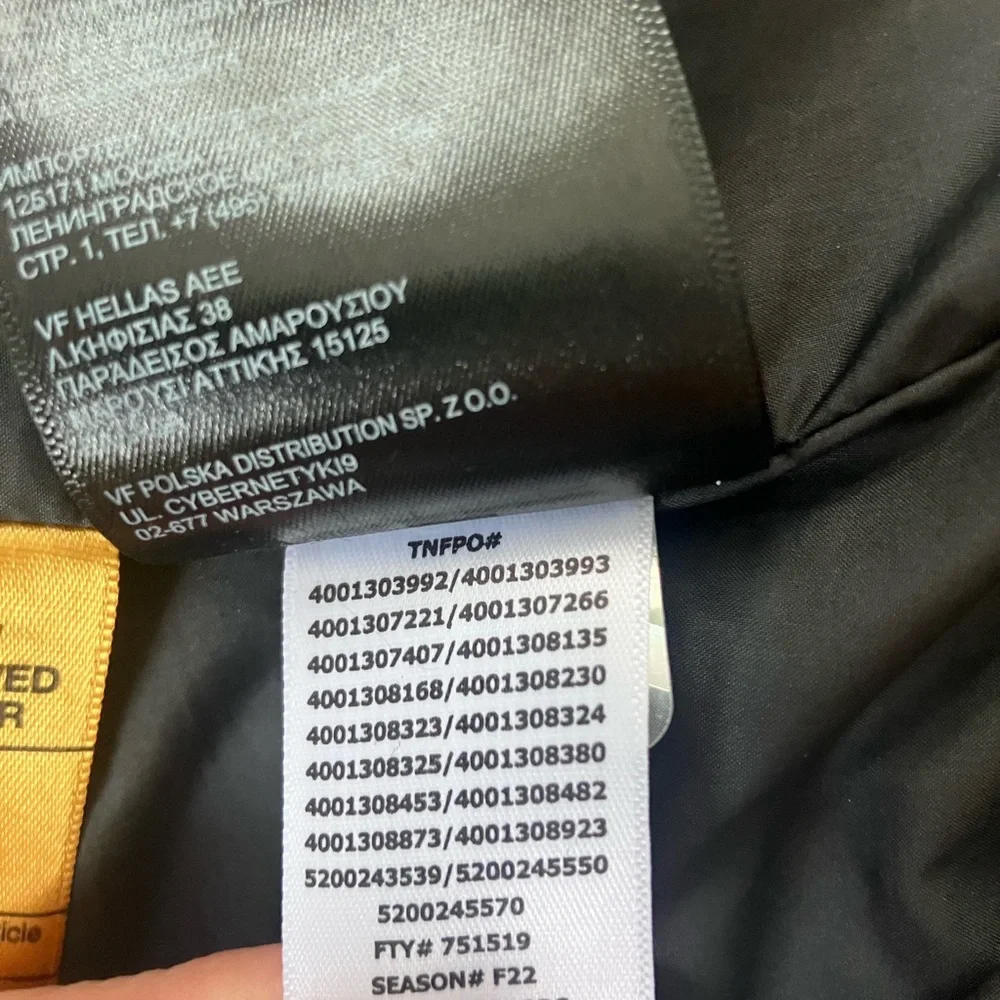 The North Face Metropolis Down Parka - Picture 6 of 12